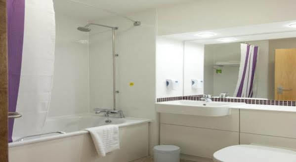 Premier Inn Leeds City Centre المظهر الخارجي الصورة